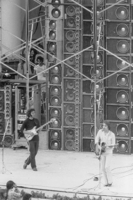 Jerry, Ned, and Bob at the Hollywood Bowl on July 21, 1974 (photo by ultomatt).
